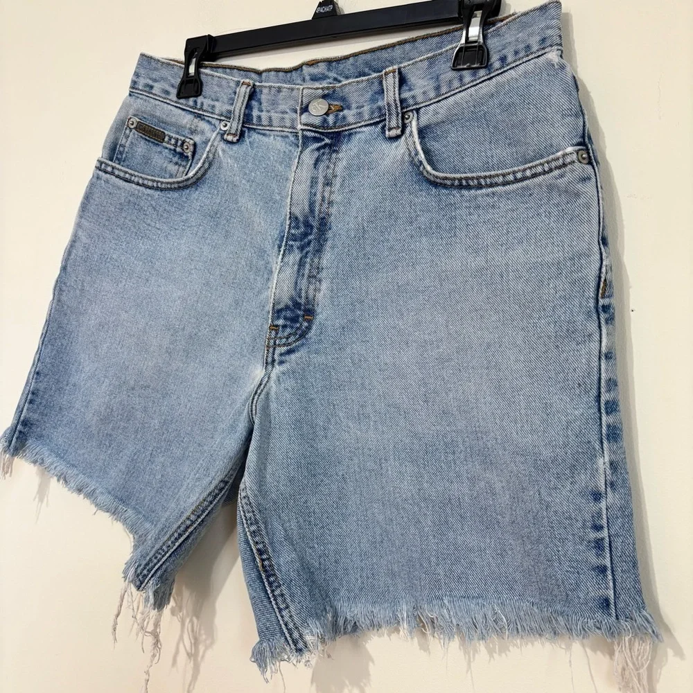 CALVIN KLEIN Vintage USA Western Men's 33 Cut-Off Light Blue Denim Jean Shorts